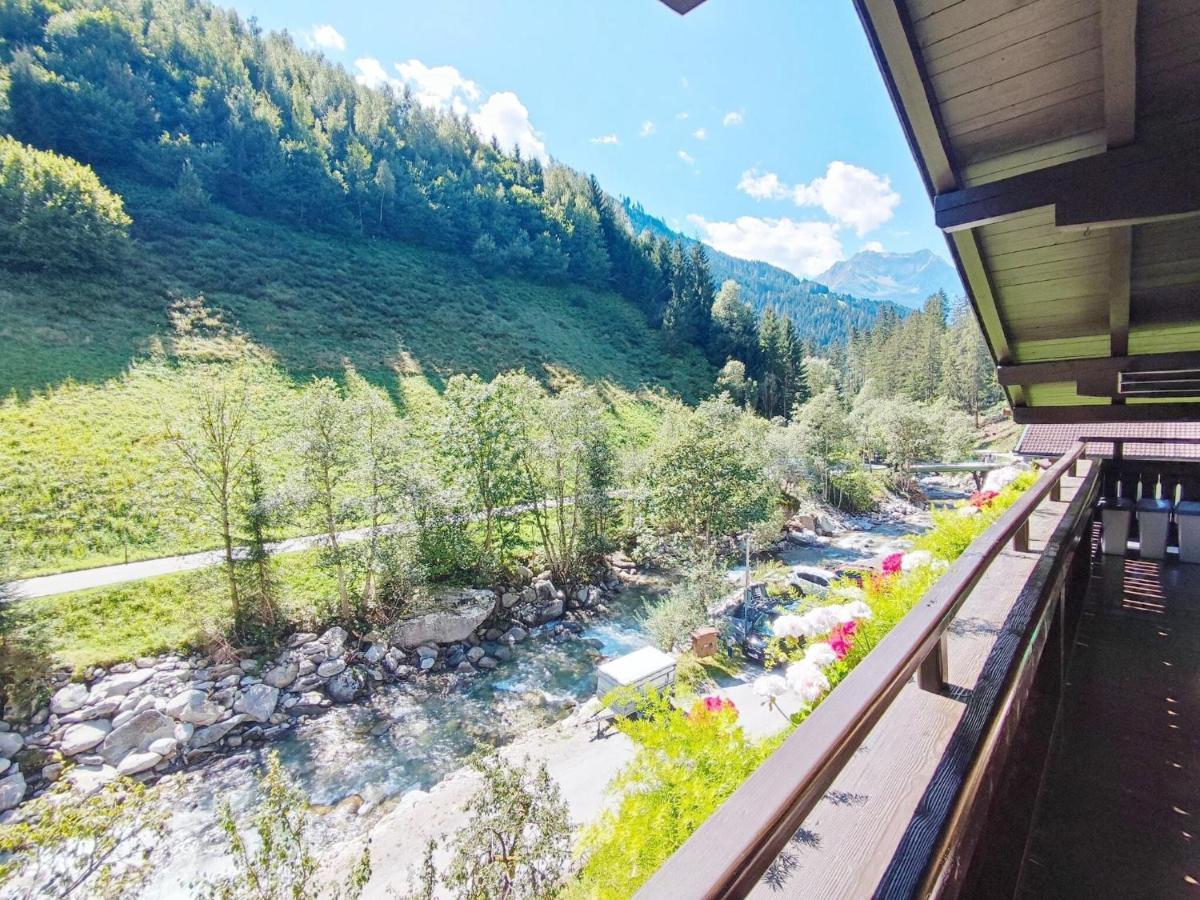 Pretty Holiday Home In Mayerhofen With Balcony Mayrhofen Exteriér fotografie